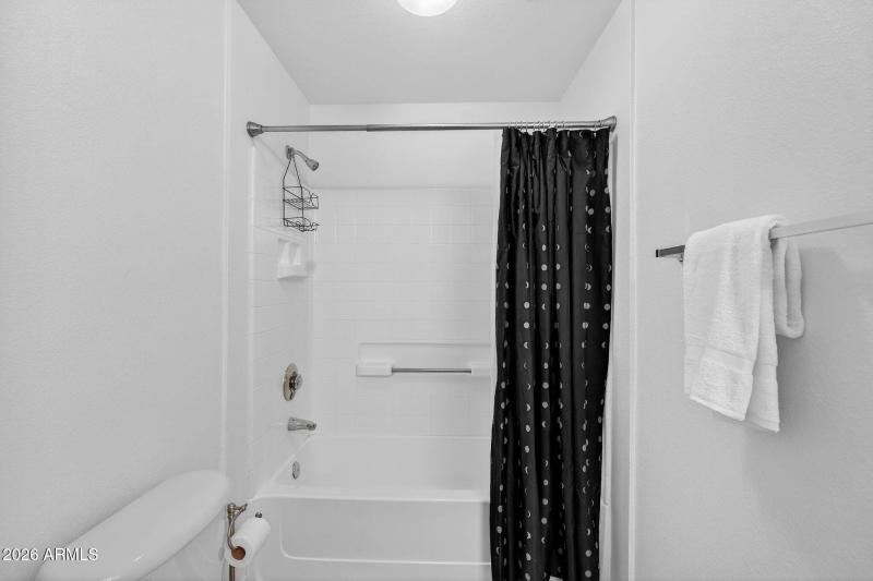 37-web-or-mls-43N 7th St 332