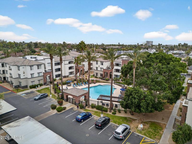 53-web-or-mls-10N 7th St 332