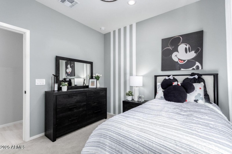 20251218212623145818000000-o