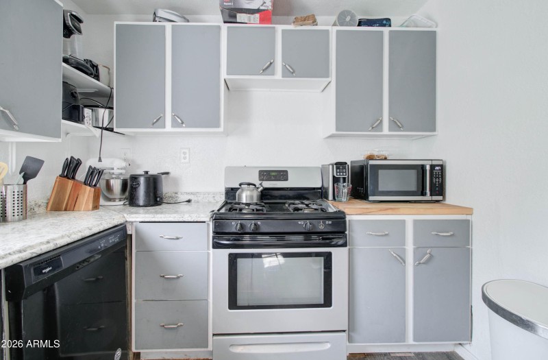 5741 S Inspiration Dr-25