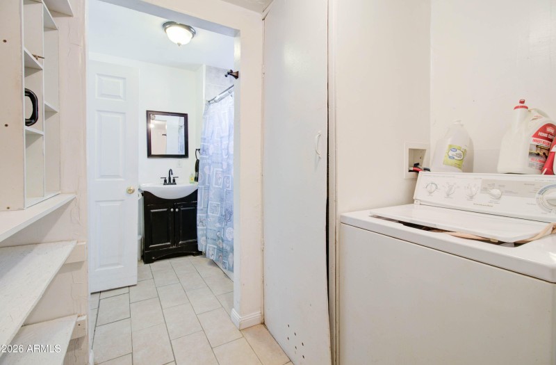 5741 S Inspiration Dr-37