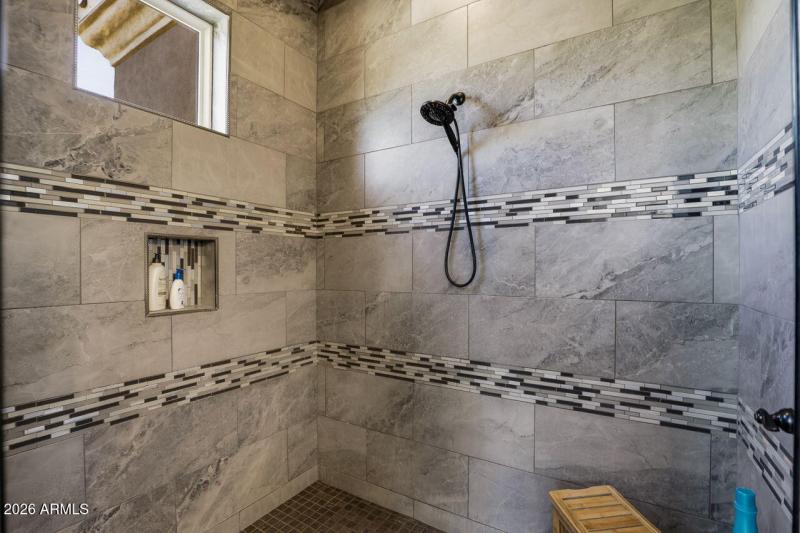 Upgraded walk in shower