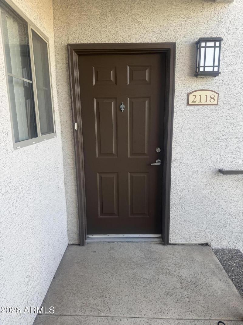 Entrance Solana 2118 IMG_4264