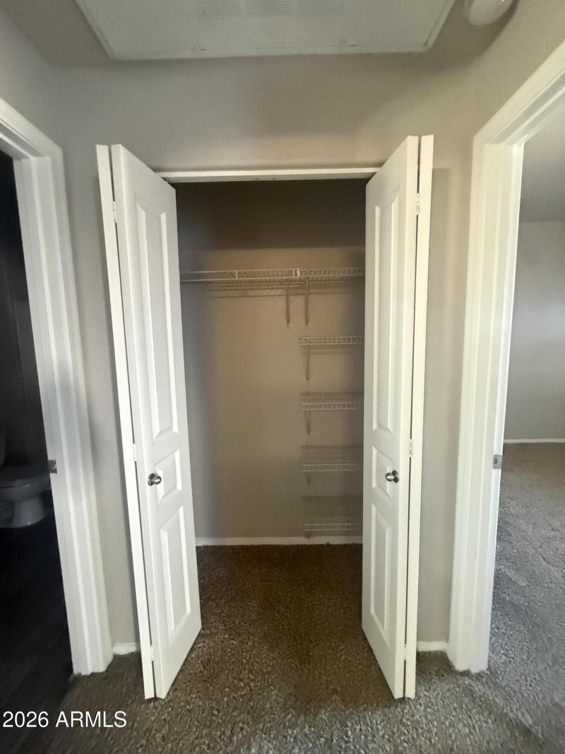 Hall Closet Solana 2118 IMG_4274