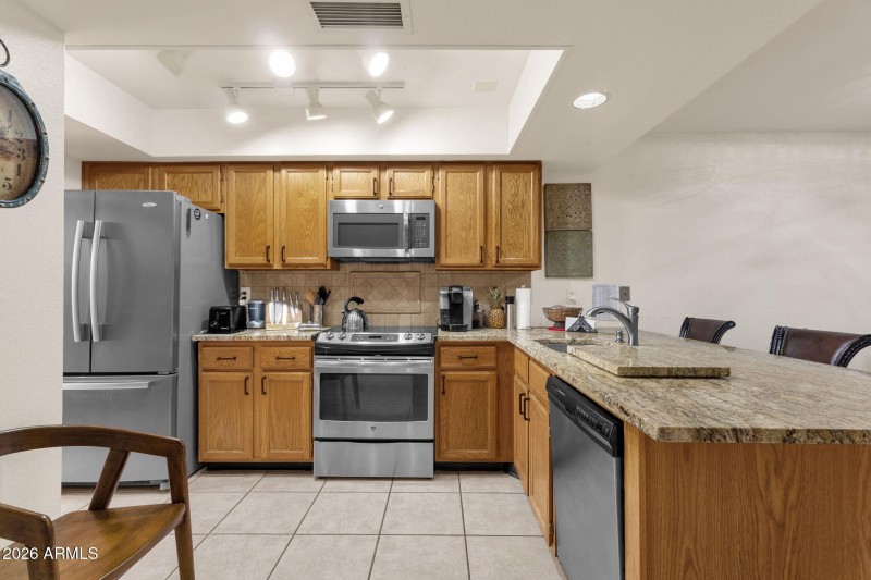 11-web-or-mls-8651-e-royal-palm-rd-127