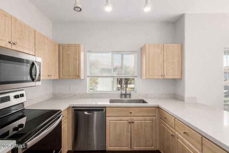 694d39a9-8413-415a-85b7-b5318f2abb87