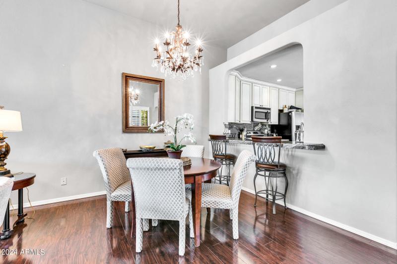 8889 E Meadow Hill Dr-8