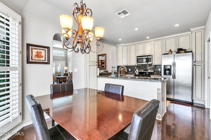 8889 E Meadow Hill Dr-17