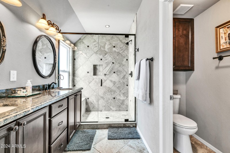 8889 E Meadow Hill Dr-19