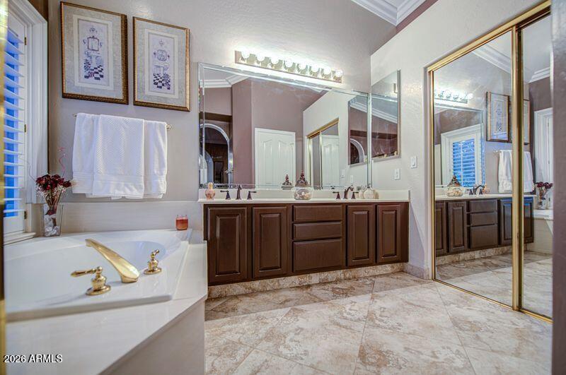 48 Primary Bedroom Suite Bathroom with M