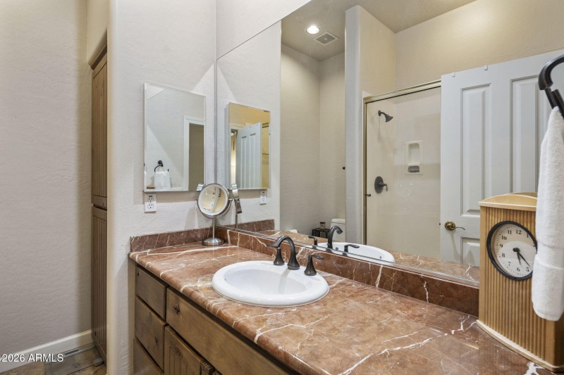 Guest Suite 3 - Bath