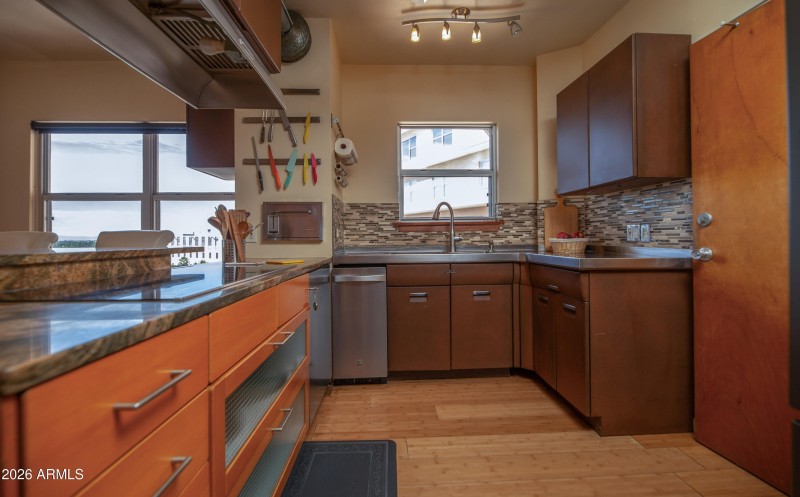 2201 N Central kitchen 2