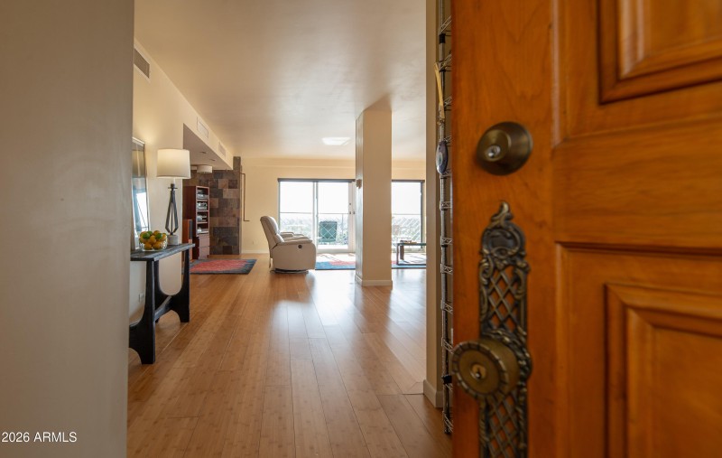 2201 N Central doorway