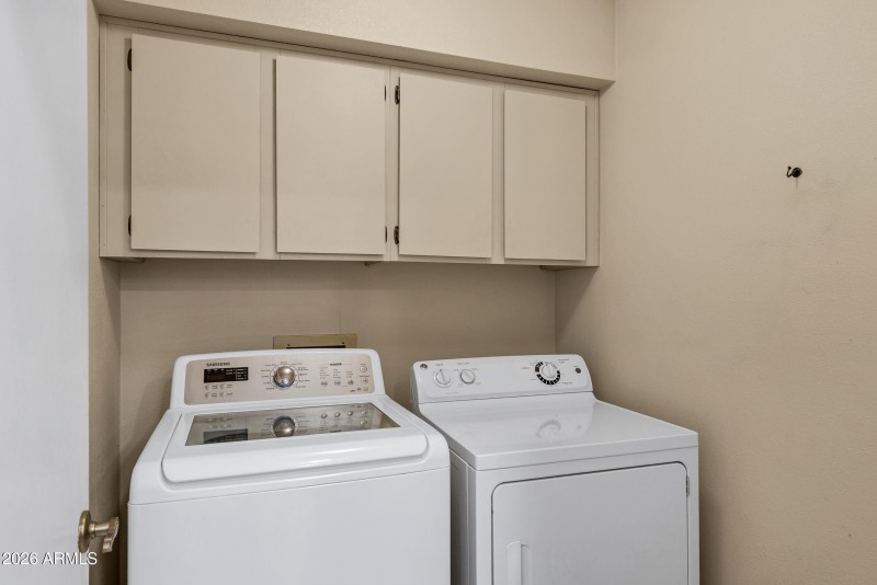 10013 E Watford Way-33