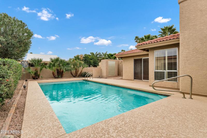 10013 E Watford Way-37