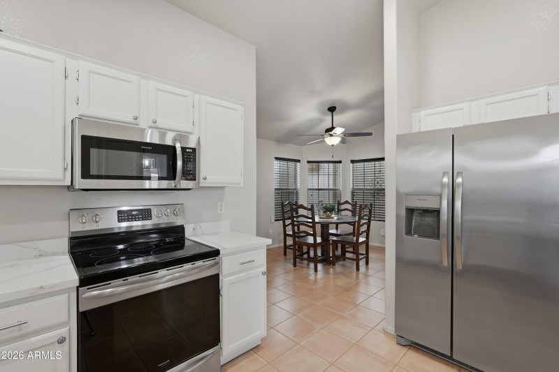 6Kitchen_Breakfast Nook