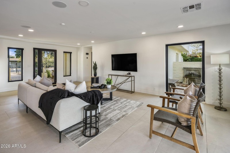 25-web-or-mls-IMG_5911