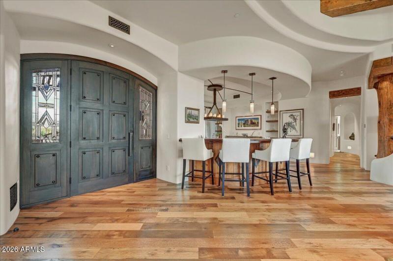 Foyer - Wet Bar Area