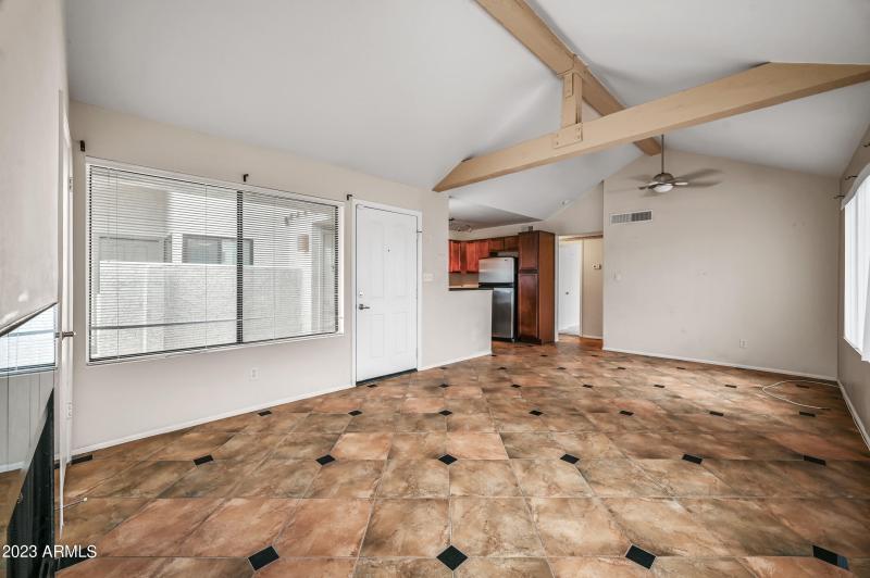 ocupix-10055EMVLR2049-5