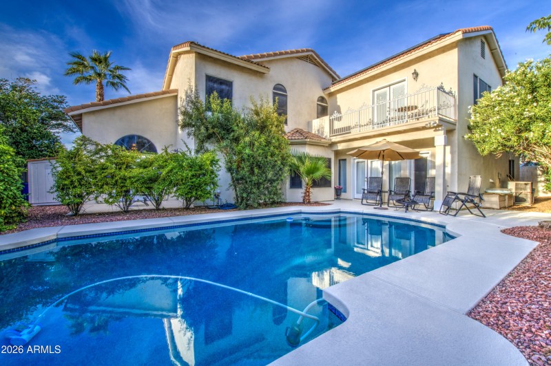 Pebble Tec Diving Pool