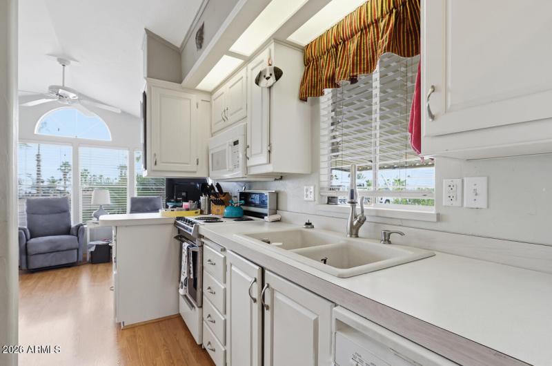 11201 N El Mirage Rd lot 721 El Mirage,