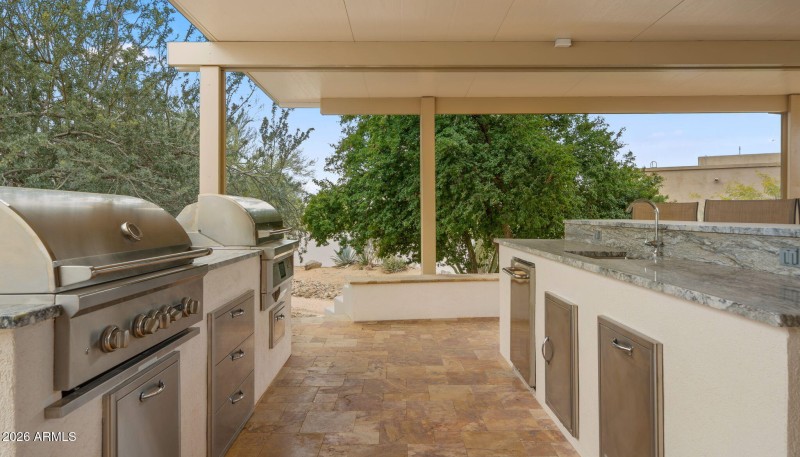 76-web-or-mls-Backyard19