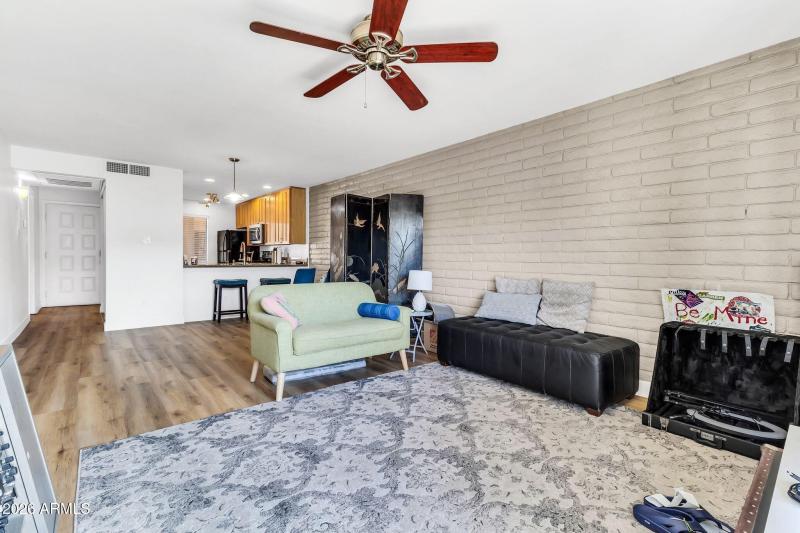 4354 N 82nd St 178-8