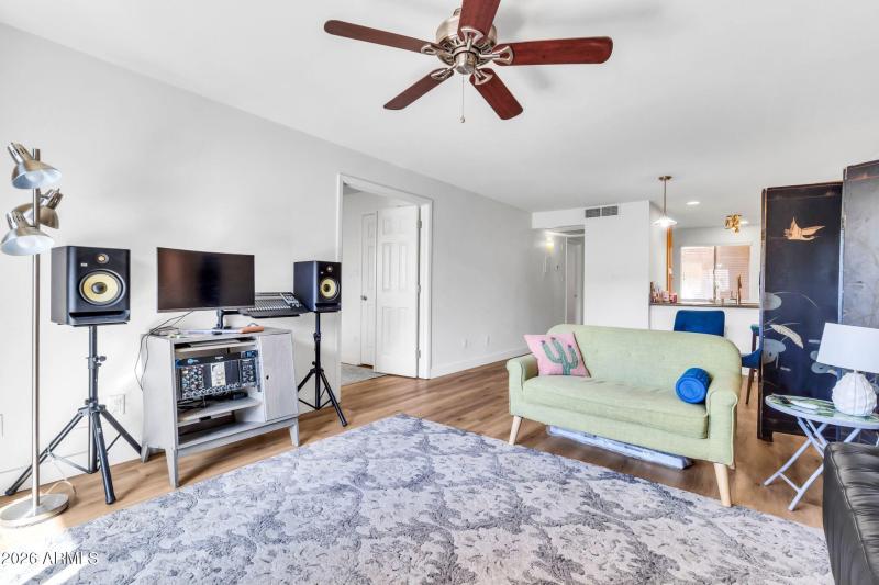 4354 N 82nd St 178-9