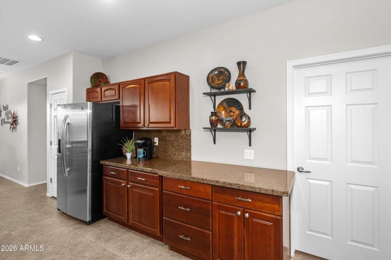 21-10056-E-Prospector-21