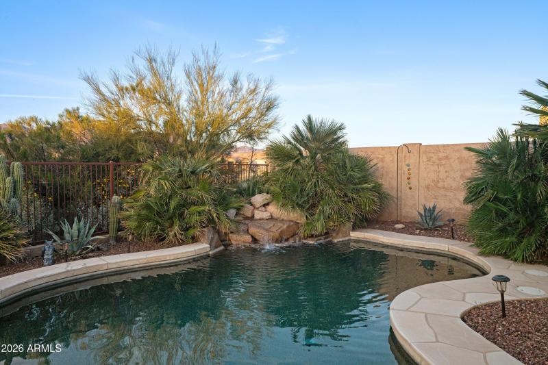 47-10056-E-Prospector-47