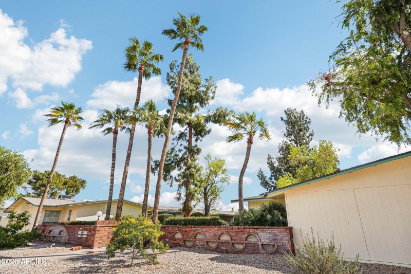 1-web-or-mls-W Wheatridge Dr-S1802-001