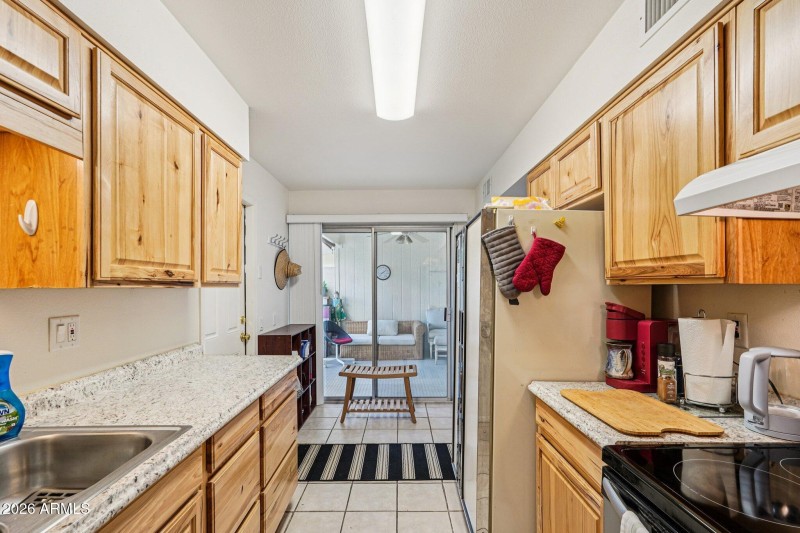 19-web-or-mls-W Wheatridge Dr-S1802-019