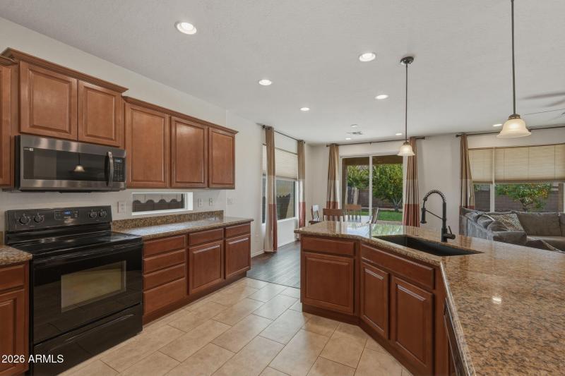 Plentiful counter space & cabinetry