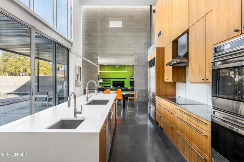 020-10010 E Jenan Dr (20 of 116)