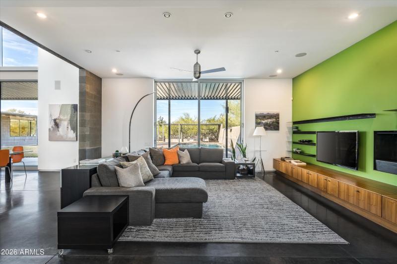 036-10010 E Jenan Dr (36 of 116)