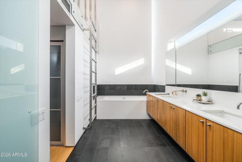 047-10010 E Jenan Dr (50 of 116)