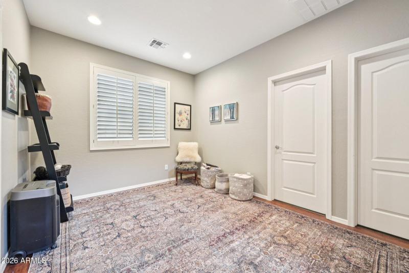 14-web-or-mls-West Bajada Rd-S1402-014