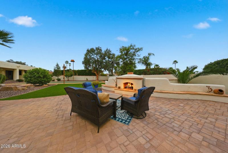 Sitting area with view of casita