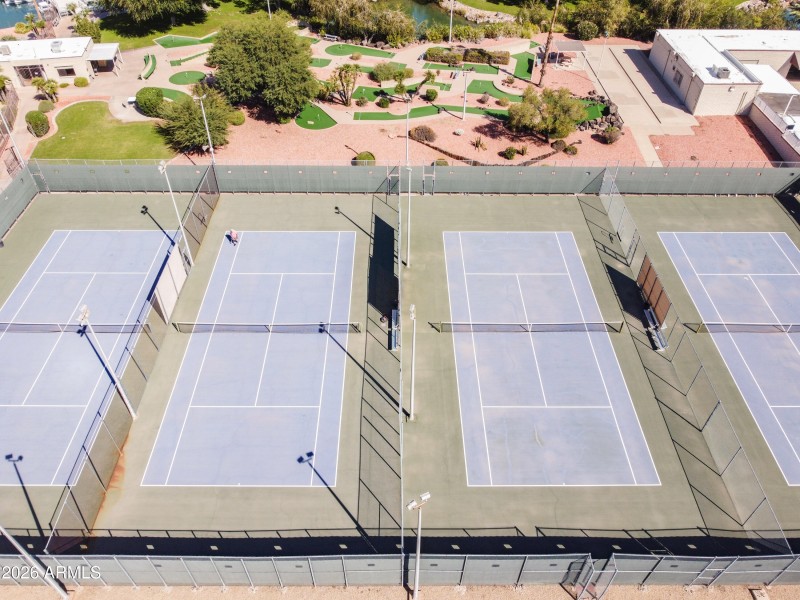 37 Tennis & Mini Golf Course