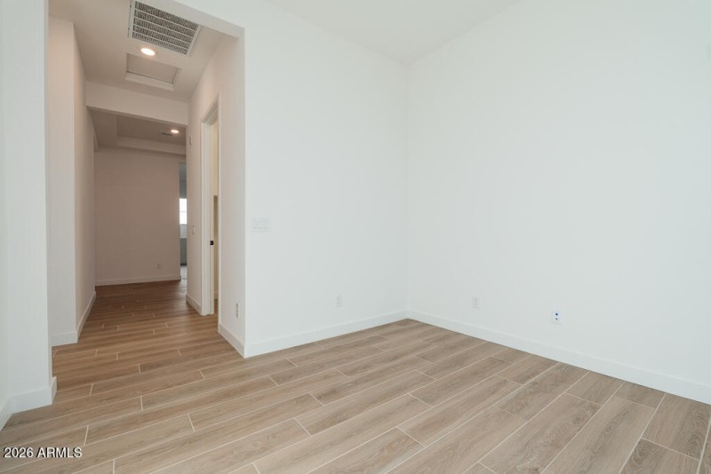 Tri Pointe Waterston Central 415 - Offic