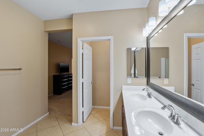 12041WCottontailRS-008