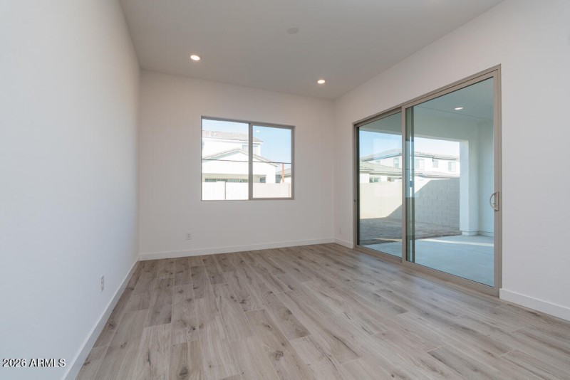 Tri Pointe Waterston Central 417 - Dinin