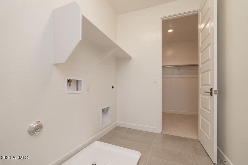 Tri Pointe Waterston Central 114 - Laund