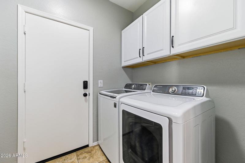 22-web-or-mls-45695 W Tucker Rd-221