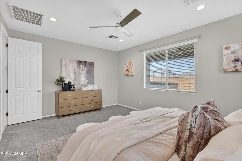 18-web-or-mls-19W Haley Dr