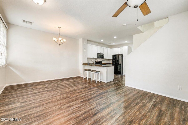 07-Living & Dining Room II