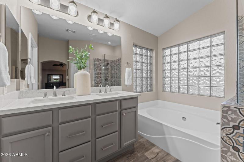 73-web-or-mls-DSC02923