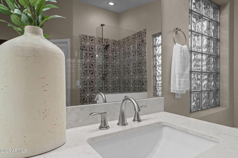 75-web-or-mls-DSC02933