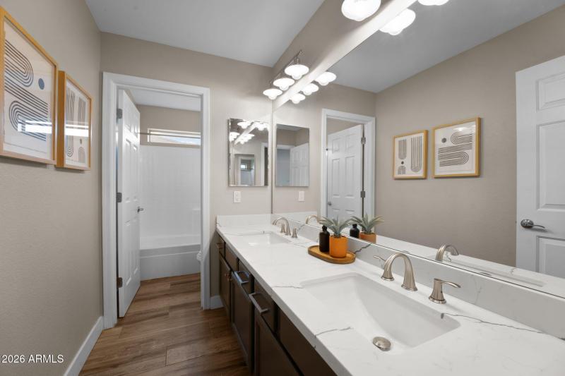 78-web-or-mls-DSC02958