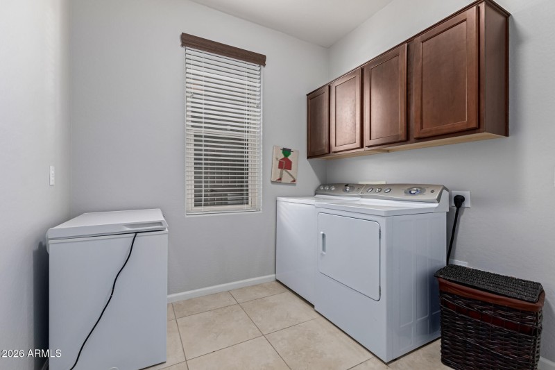 27 Laundry Room
